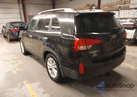 2015 Kia Sorento Ex V6 z USA, uszkodzony, nr VIN 5XYKUDA77FG626700